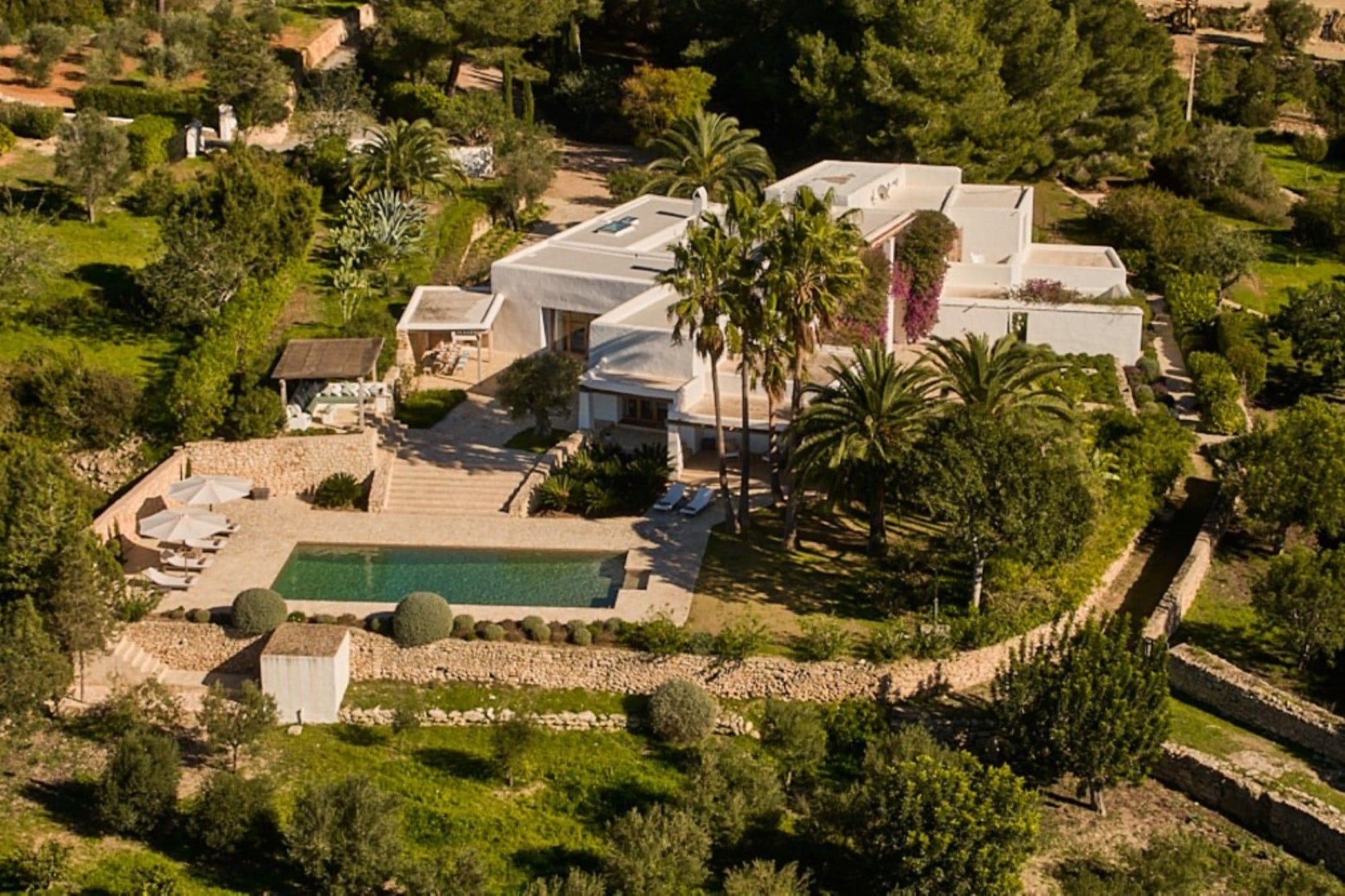 Villa Almond